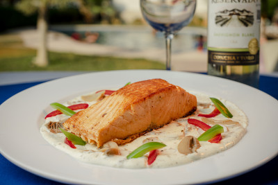 Salmón en Crema de Champiñón